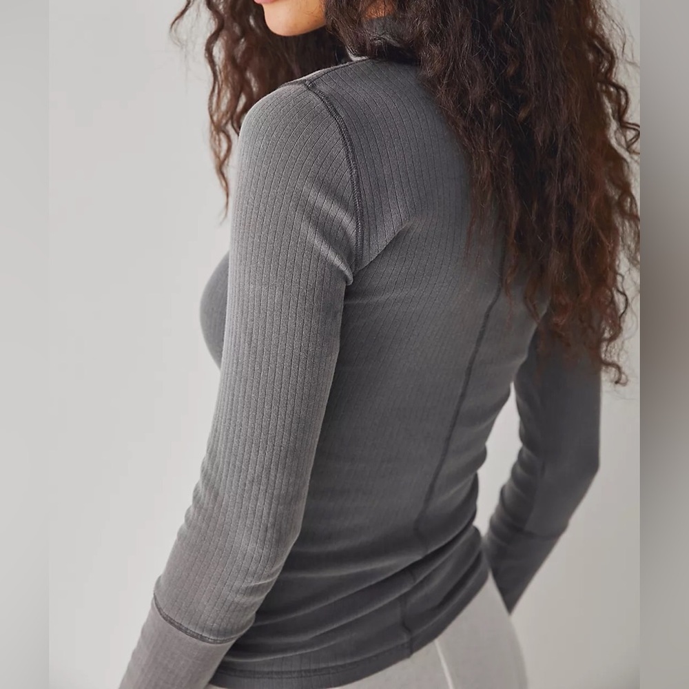 NWT Free People Intimately Rickie Top in Charcoal (Dark Gray) - Picture 2 of 12